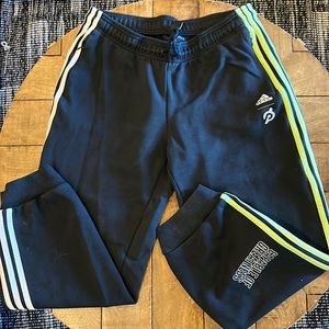 Black Adidas Peloton sweats!